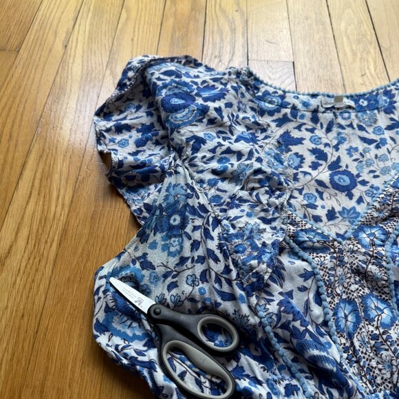 Poupette St Barth Size L Blue Floral Camila Ruffled Mini Tiered Dress - Picture 15 of 16